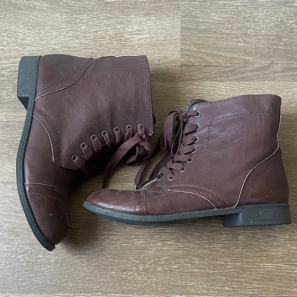 Rampage Women’s Brown Lace Up Boots